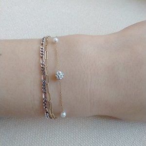 Pearl and Crystal Arab 18k Gold Bracelet